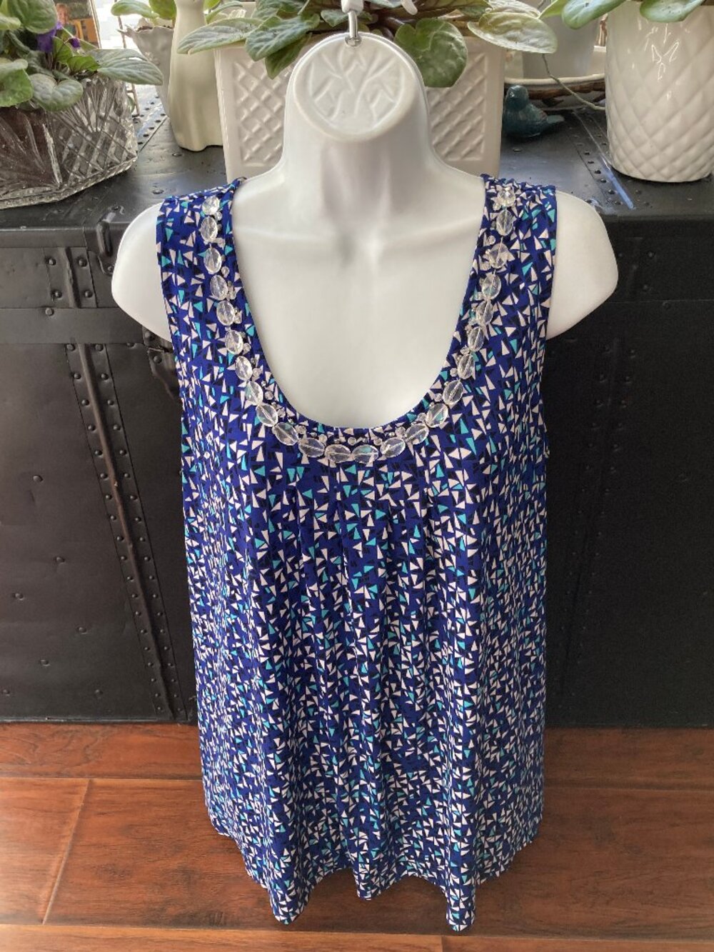 Emma James Crystal Embellished Sleeveless Blouse M